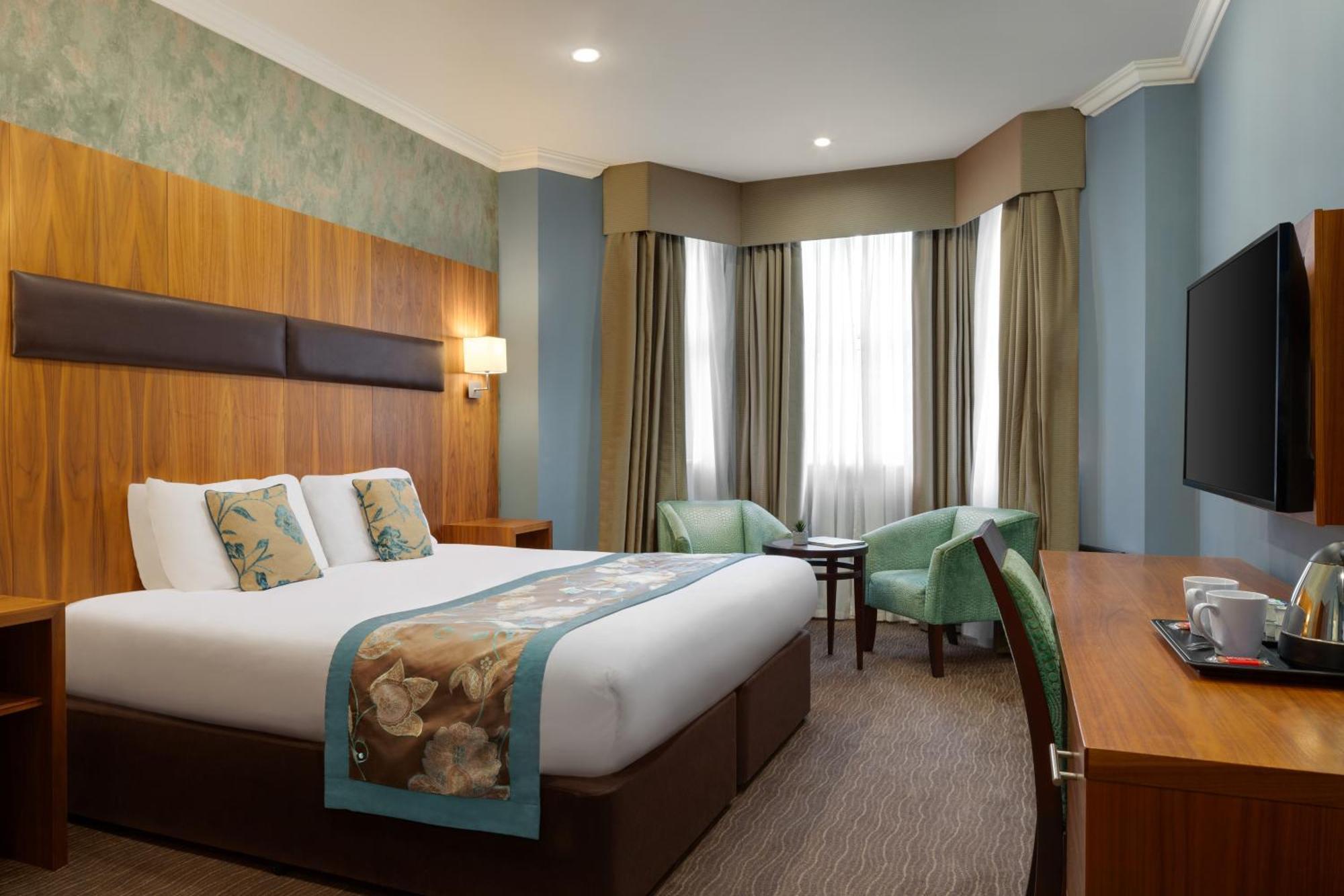 แคลเรียน คอลเลคชั่น โฮเต็ล เชลเทนแนม Hotel Golden Valley ภายนอก รูปภาพ