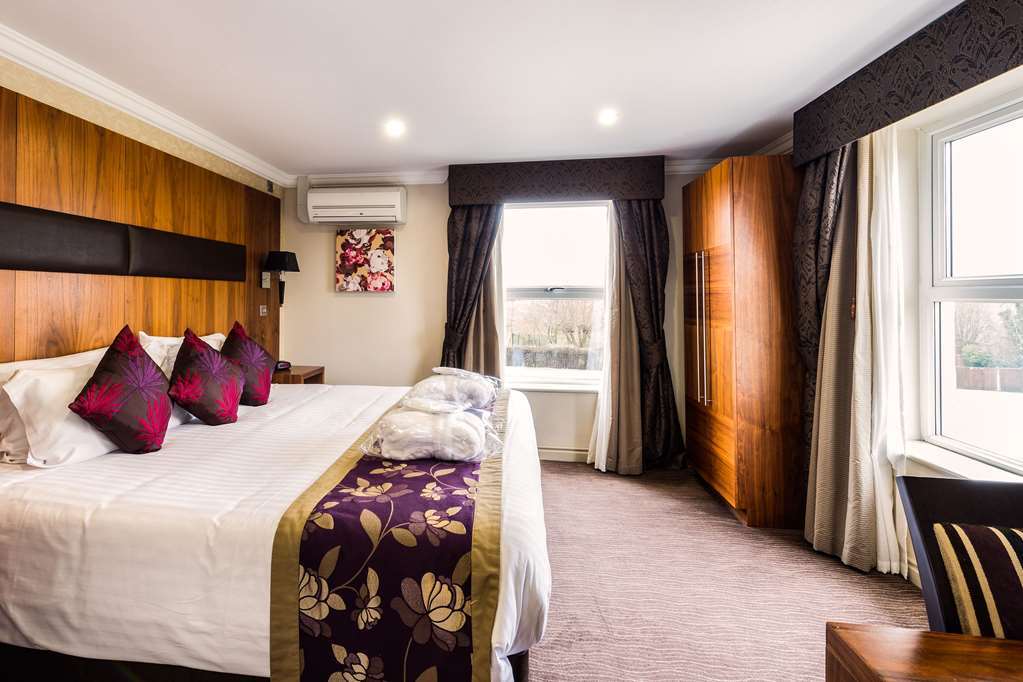 แคลเรียน คอลเลคชั่น โฮเต็ล เชลเทนแนม Hotel Golden Valley ห้อง รูปภาพ
